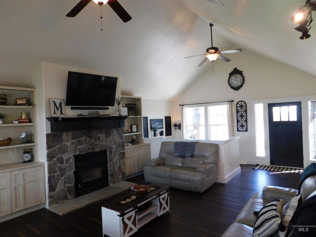 4243 Homestead, Homedale, ID 83628 photo 6