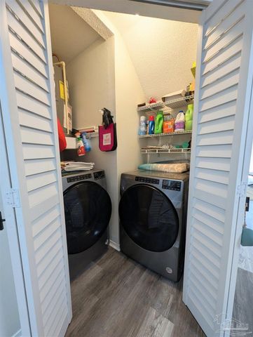 5001 Grande Dr 1123, Pensacola, FL 32504