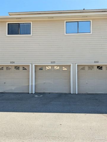 5001 Grande Dr 1123, Pensacola, FL 32504