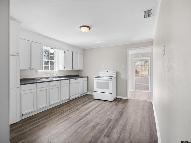 8240 W HWY 154, Gilmer, TX 75644