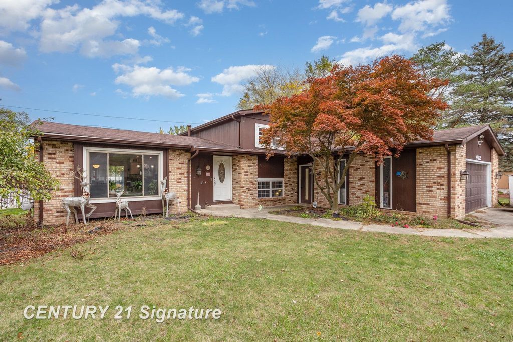 4612 Crutchfield Drive, Saginaw, MI 48638