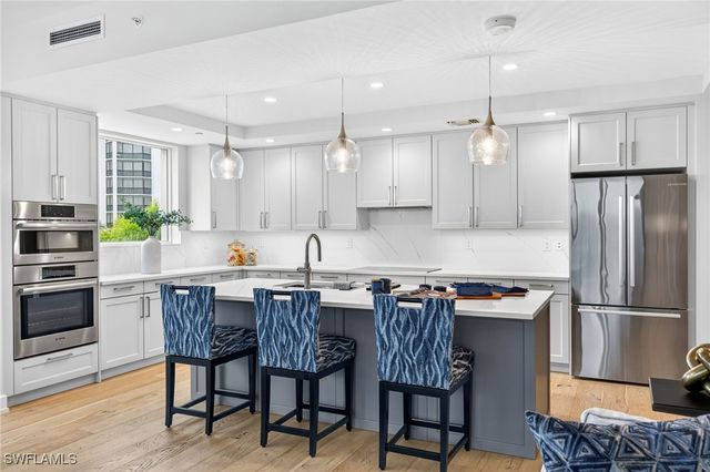 4142 Bay Beach LN 306, Fort Myers Beach, FL 33931