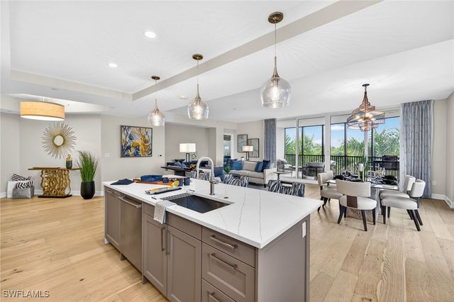 4142 Bay Beach LN 306, Fort Myers Beach, FL 33931