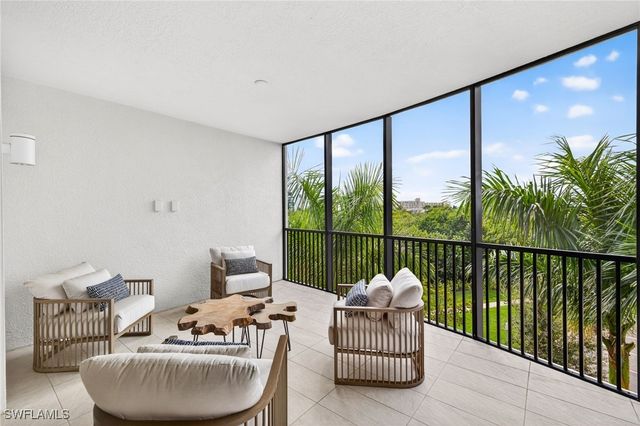 4142 Bay Beach LN 306, Fort Myers Beach, FL 33931