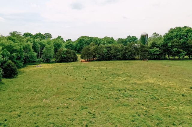 1597 Goodfield Road, Decatur, TN 37322