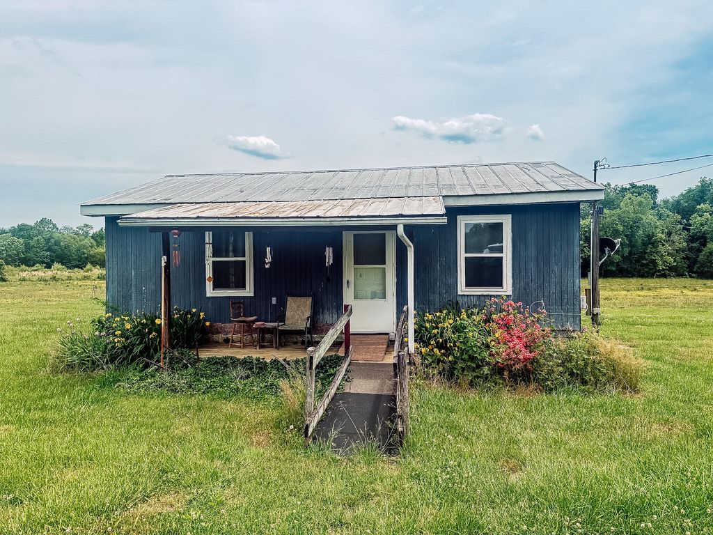 1597 Goodfield Road, Decatur, TN 37322
