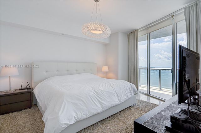 495 Brickell Ave 3505, Miami, FL 33131