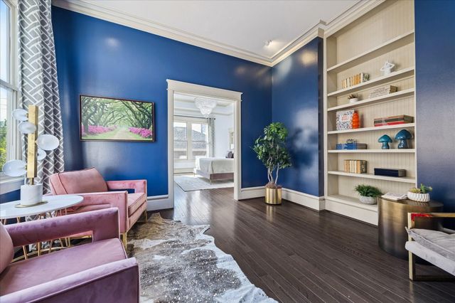 1325 Ashland Street, Houston, TX 77008