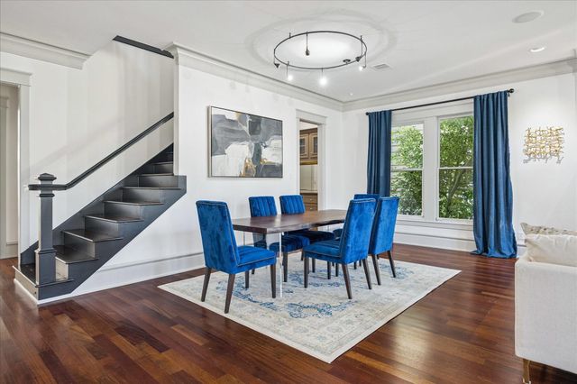 1325 Ashland Street, Houston, TX 77008