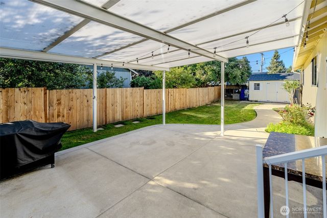 559 Algona Boulevard N, Algona, WA 98001