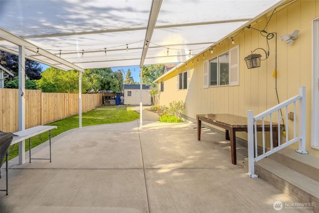 559 Algona Boulevard N, Algona, WA 98001