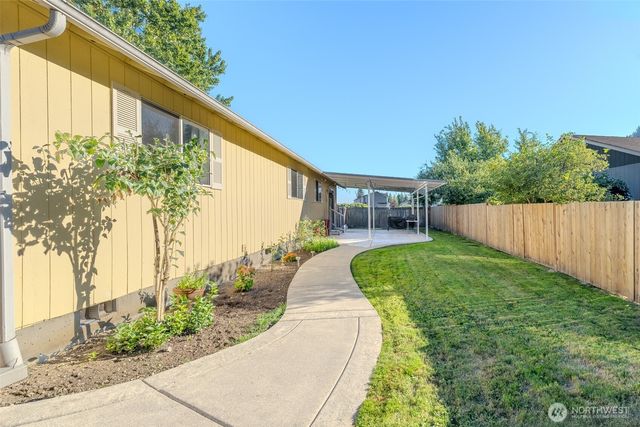 559 Algona Boulevard N, Algona, WA 98001