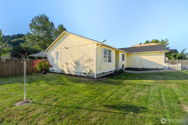 559 Algona Boulevard N, Algona, WA 98001