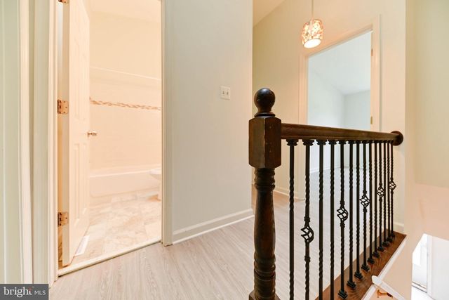 21 SIX NOTCHES CT, Catonsville, MD 21228