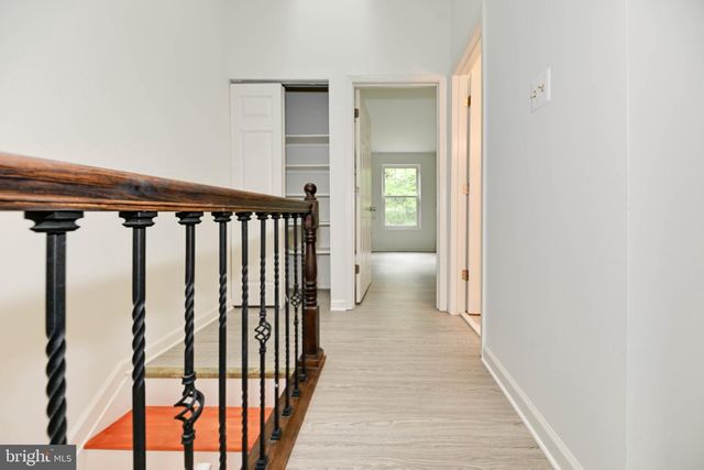 21 SIX NOTCHES CT, Catonsville, MD 21228
