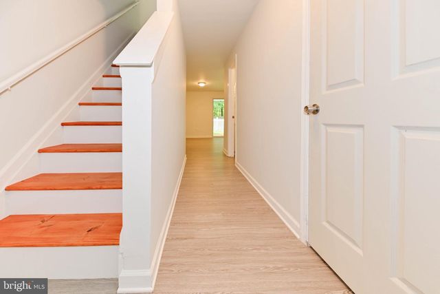 21 SIX NOTCHES CT, Catonsville, MD 21228