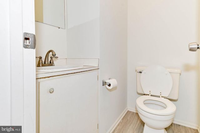 21 SIX NOTCHES CT, Catonsville, MD 21228