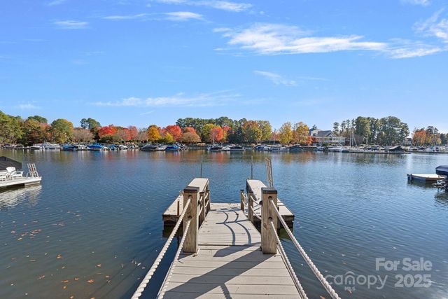 16624 Flying Jib Road, Cornelius, NC 28031