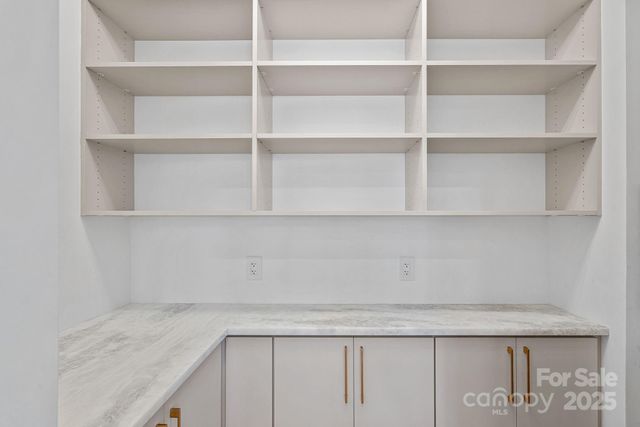 16624 Flying Jib Road, Cornelius, NC 28031