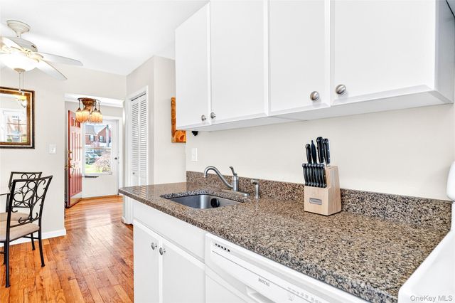 115 Robins Road 115, New Rochelle, NY 10801