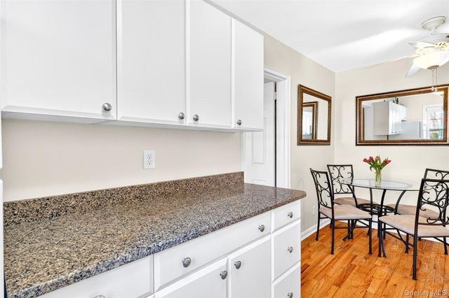115 Robins Road 115, New Rochelle, NY 10801