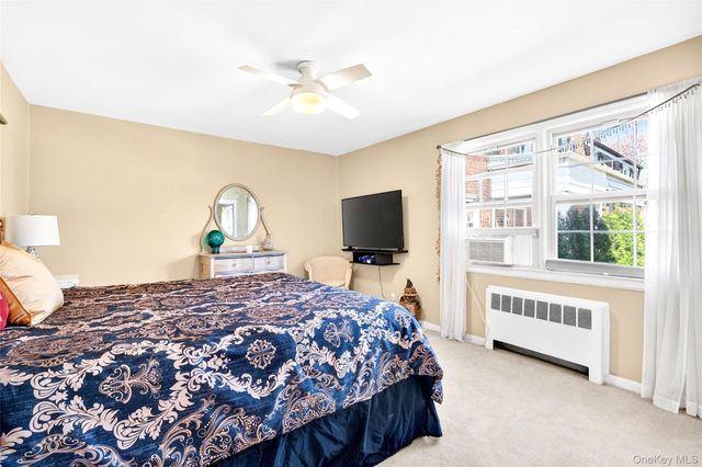 115 Robins Road 115, New Rochelle, NY 10801
