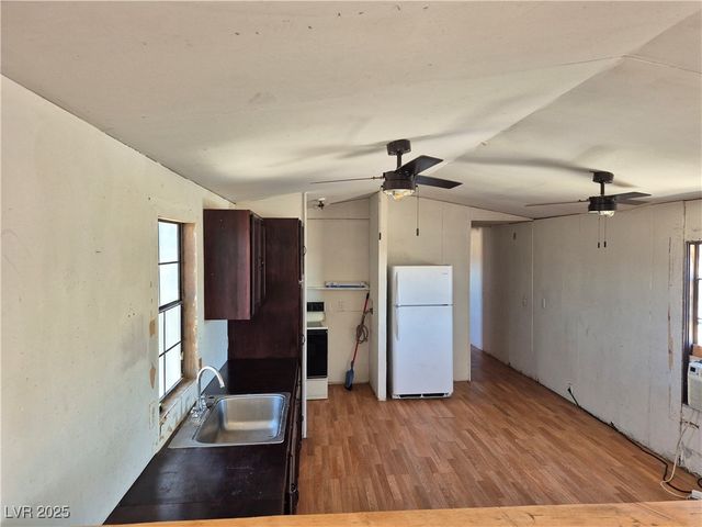 4651 East Navajo Boulevard, Pahrump, NV 89061