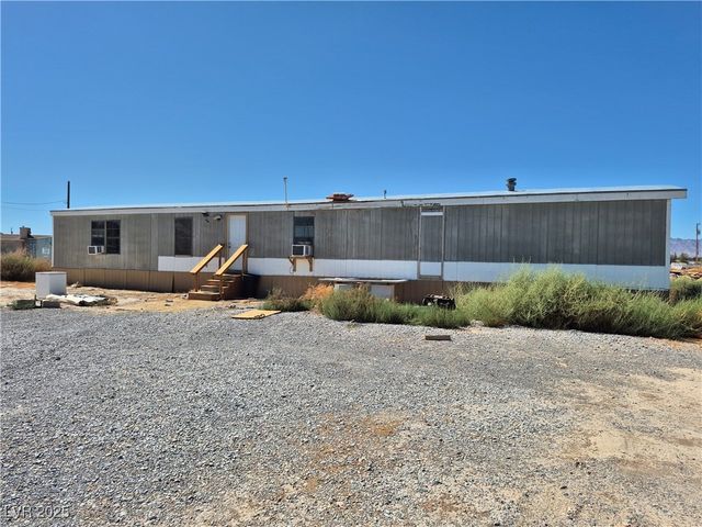 4651 East Navajo Boulevard, Pahrump, NV 89061