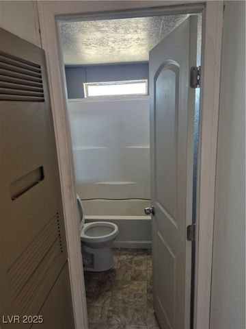 4651 East Navajo Boulevard, Pahrump, NV 89061