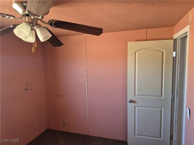 4651 East Navajo Boulevard, Pahrump, NV 89061