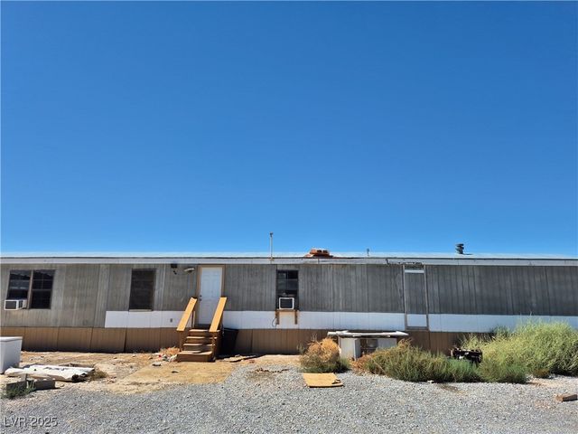 4651 East Navajo Boulevard, Pahrump, NV 89061