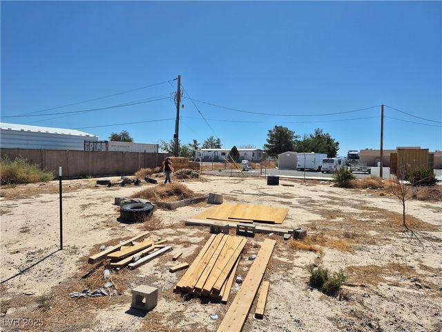 4651 East Navajo Boulevard, Pahrump, NV 89061