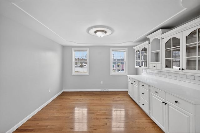 14 Cedarwood Rd, Billerica, MA 01821