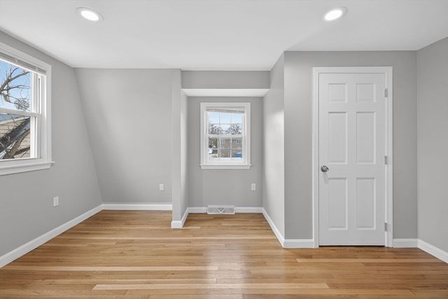 14 Cedarwood Rd, Billerica, MA 01821