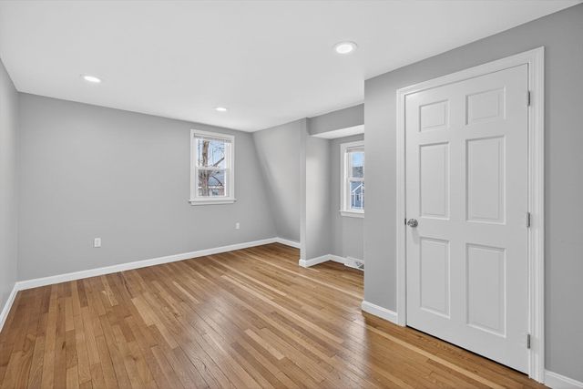 14 Cedarwood Rd, Billerica, MA 01821