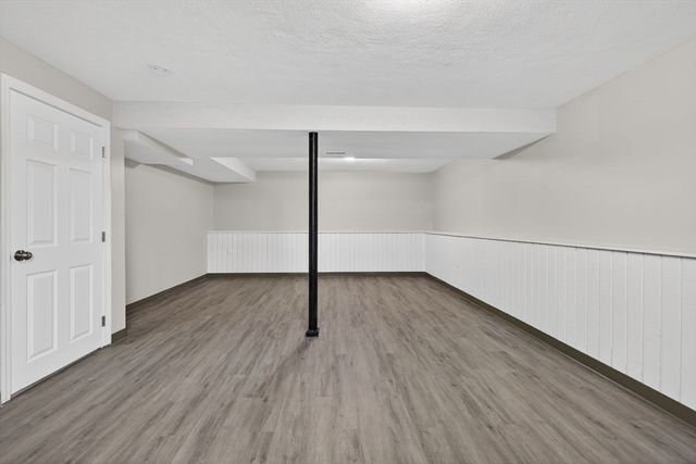 14 Cedarwood Rd, Billerica, MA 01821