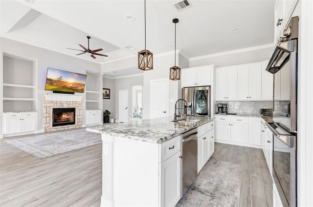 166 Road 6600, Dayton, TX 77535