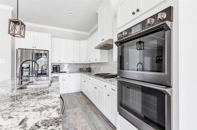 166 Road 6600, Dayton, TX 77535