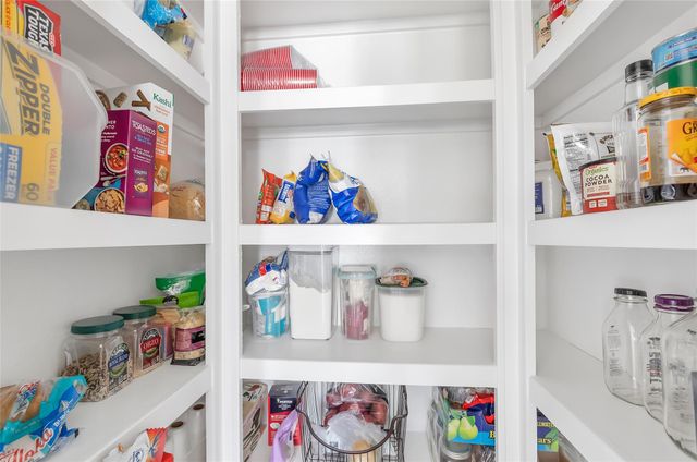 166 Road 6600, Dayton, TX 77535