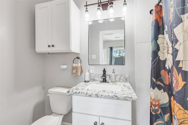 166 Road 6600, Dayton, TX 77535