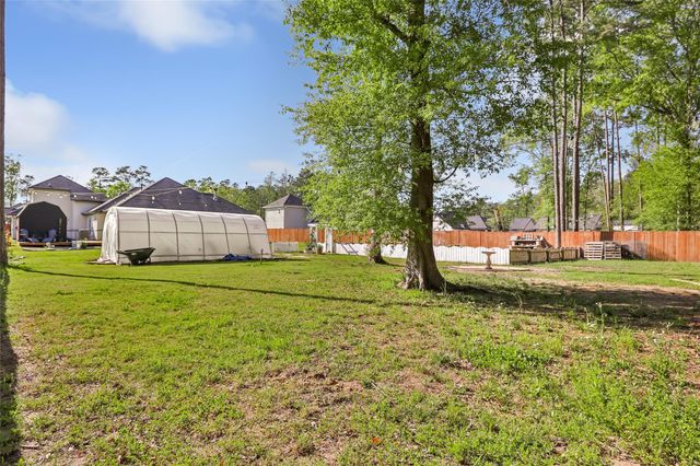 166 Road 6600, Dayton, TX 77535