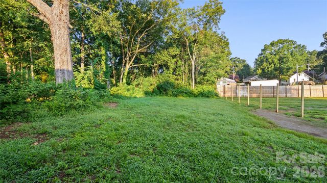 633 Austin Street, Albemarle, NC 28001