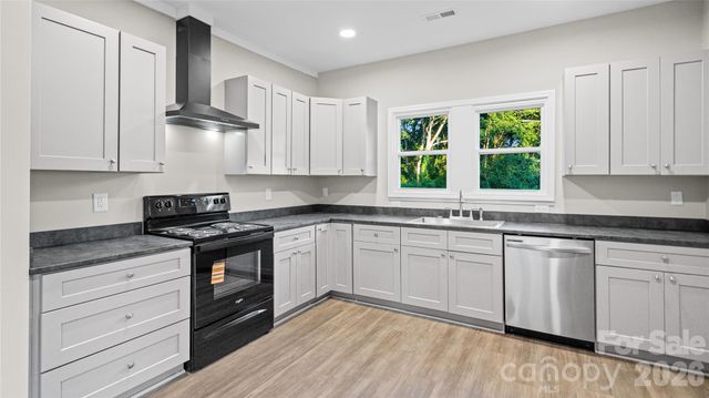 633 Austin Street, Albemarle, NC 28001