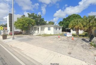 309 E 49th St, Hialeah, FL 33013