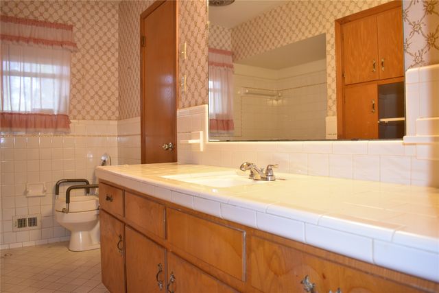 9944 Greenfield Drive, Dallas, TX 75238