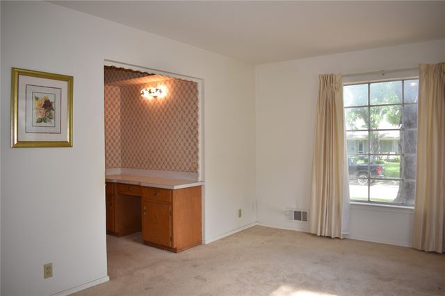 9944 Greenfield Drive, Dallas, TX 75238
