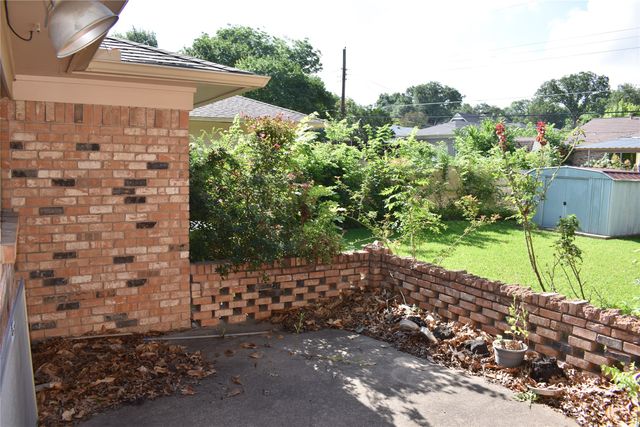 9944 Greenfield Drive, Dallas, TX 75238