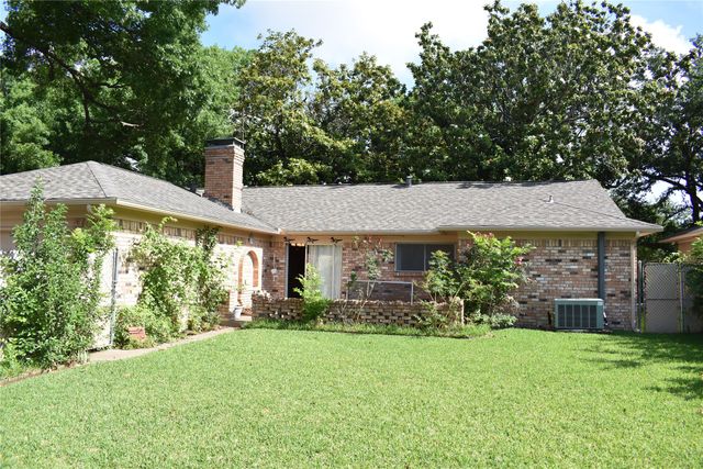 9944 Greenfield Drive, Dallas, TX 75238