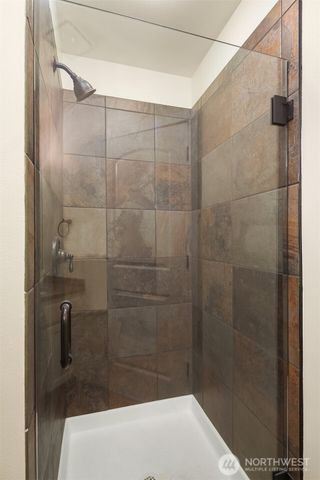 8504 199th Place SW, Edmonds, WA 98026