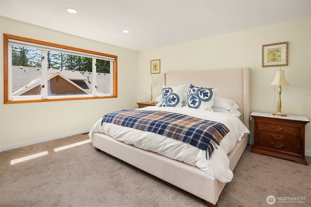 8504 199th Place SW, Edmonds, WA 98026